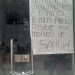 Con cadenas fueron cerradas las instalaciones de Asmet Salud en Puerto Rico por usuarios que protestan desde hace dos días en la entidad.