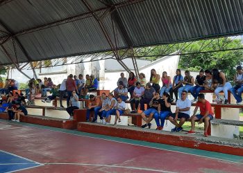 Docentes inician paro permanente en defensa de la educación como derecho fundamental