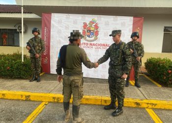 ALIAS EL POLLO SE ENTREGÓ ANTE TROPAS DE LA BRIGADA DOCE.