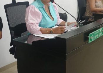POR LAS OBRAS DE PUENTE LÓPEZ Y LA AVENIDA LOS COLONOS NADIE RESPONDE.