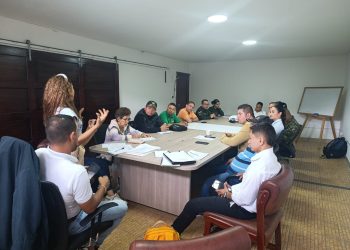 FUNCIONARIAS DE LA FUNDACIÓN MORFO INEGRAL, SE REUNIERON CON AUTORIDADES AMBIENTALES DE EL DONCELLO, CAQUETÁ..