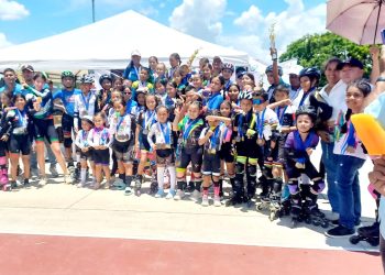 LAS HAZAÑAS  DE LAS CAMPEONAS INFANTILES  DEL PATINAJE.