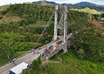 A PARTIR DE ESTE MARTES SE CIRERRA EL PASO POR EL PUENTE SOBRE EL RIO SUAZA.