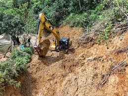 EL CONGRESO DE LA REPÚBLICA HARÁ DEBATE SOBRE INCUMPLIMIENTO DEL CONTRATO DE MANTENIMIENTO DE LA VÍA FLORENCIA- SAN VIENTE- NEIVA.