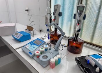 OCHO MUNICIPIOS DEL CAQUETÁ RECIBIERON EQUIPOS PARA EL ANÁLISIS DE AGUA PARA EL CONSUMO HUMANO.