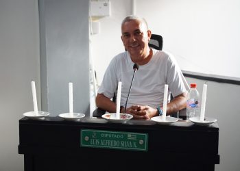 DIPUTADOS DEL CAQUETÁ CITARON A LA ELECTRIFICADORA Y LA SECRETARÍA TIC PARA QUE EXPLIQUEN FALLAS EN ENERGÍA Y COMUNICACIONES EN SOLANO.