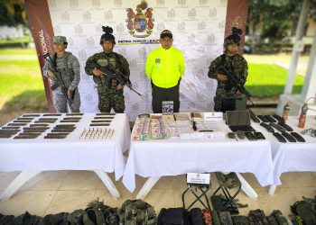 TROPAS DE LA FUERZA DE TAREA OMEGA INCAUTARON MATERIAL DE GUERRA Y DINERO EN EFECTIVO A ALIAS PATEPALO.