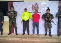 TROPAS DEL EJÉRCITO CAPTURARON A ALIAS CACHETES, PRESUNTO CABECILLA DE RED DE APOYO DEL BLOQUE JORGE SUÁREZ BRICEÑO.