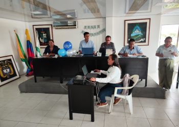 CONCEJALES EXIGEN AL GERENTE DE LA EMPRESA DE SERVICIOS PÚBLICOS GARANTIZAR AGUA POTABLE CONTINUA PARA LA COMUNIDAD DE EL DONCELLO.