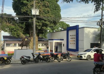 ALCALDESA ENCARGADA DE EL PAUJIL GARANTIZA CONTINUIDAD ADMINISTRATIVA Y RESPALDO AL EQUIPO DE GOBIERNO.
