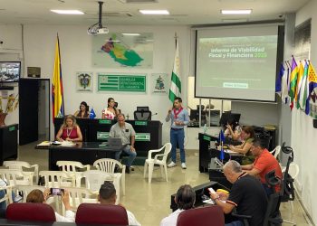 CONTRATISTA E INTERVENTORÍA RINDIERON CUENTAS SOBRE AVANCES DE LA DOBLE CALZADA AL AEROPUERTO ANTE LA ASAMBLEA DEL CAQUETÁ.