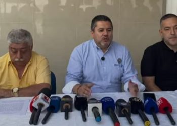 LEVANTARON RESTRICCIONES DE PASO EN EL PUENTE SOBRE EL RÍO SUAZA TRAS CULMINAR REPARACIÓN DE CABLES.