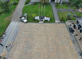 EL EJÉRCITO INCAUTÓ 12 TONELADAS DE MARIHUANA EN EL MUNICIPIO DE PUERTO ASÍS, PUTUMAYO.