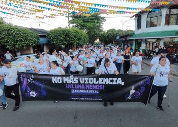 FAMILIARES DE YERALDÍN MAYO VELÁSQUEZ PIDEN JUSTICIA EXIGEN QUE LA FISCALIA MUESTRE RESULTADOS.