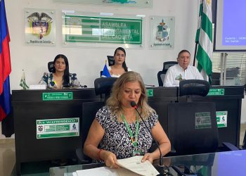 DIPUTADOS DEL CAQUETÁ PIDEN INTERVENCIÓN URGENTE DE LA VÍA FLORENCIA-SUAZA.