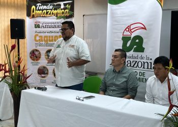 LA UNIVERSIDAD DE LA AMAZONIA DIO APERTURA DE TIENDA AMAZÓNICA Y TIERRA VIVA.