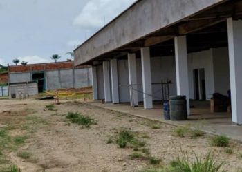 PERSISTE INCERTIDUMBRE POR TERMINACIÓN DEL FRIGORÍFICO FRIGOCAGUÁN EN SAN VICENTE DEL CAGUÁN.