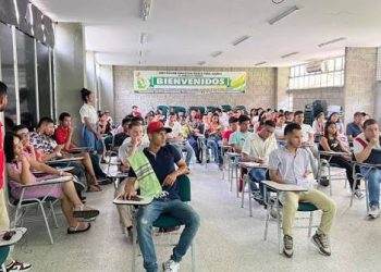 EL DONCELLO CELEBRA EL MES DE LA JUVENTUD CON ACTIVIDADES Y PARTICIPACIÓN DE JÓVENES.