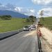 VEHÌCULOS SE MOVILIZAN POR PRIMER CARRIL DEL PUENTE DE LA EUEBRADA LAS DELICIAS.