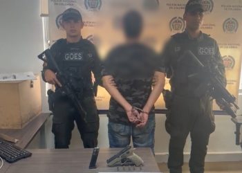 LA POLICÍA CAPTURÓ A DOCE PERSONAS E INCAUTÓ SEIS ARMAS DE FUEGO Y 1.768 DOSIS DE ESTUPEFACIENTES EN CAQUETÁ.