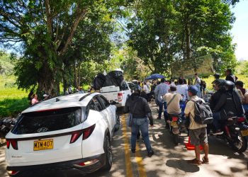 CONTINÚA PROTESTA EN EL DONCELLO POR RACIONAMIENTO DEL SERVICIO DE ACUEDUCTO.