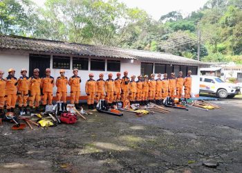 LA DEFENSA CIVIL FORTALECE BRIGADAS CONTRA INCENDIOS FORESTALES EN EL NORTE DEL CAQUETÁ.