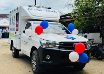 EL HOSPITAL DE VALPARAÍSO RECIBIO AMBULANCIA QUE MEJORA LA ATENCIÓN A LAS COMUNIDADES CAMPESINAS.